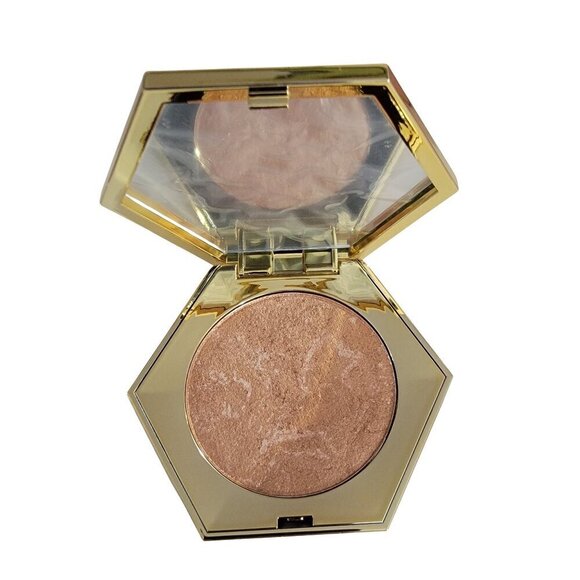 REVOLUTION I Heart Honey Bear Highlighter Contour Compact Powder - Picture 5 of 10